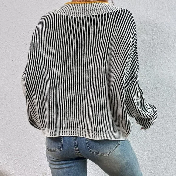 Black & White Casual Womens Vertical Stripe Pattern Drop Shoulder Sweater - Picture 2 of 5